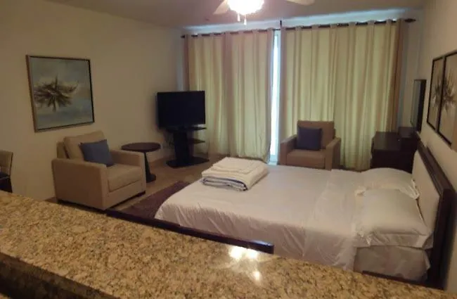Hotel La Vista Azul Turtle Cove