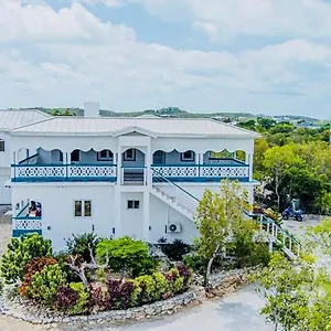  Guest house Serenity By The Water